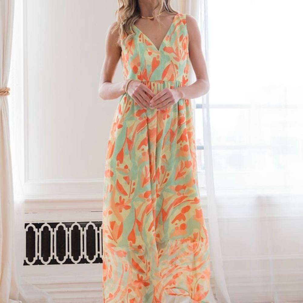 NWOT Sew In Love Floral Sleeveless Maxi Dress - Orange and Green.
